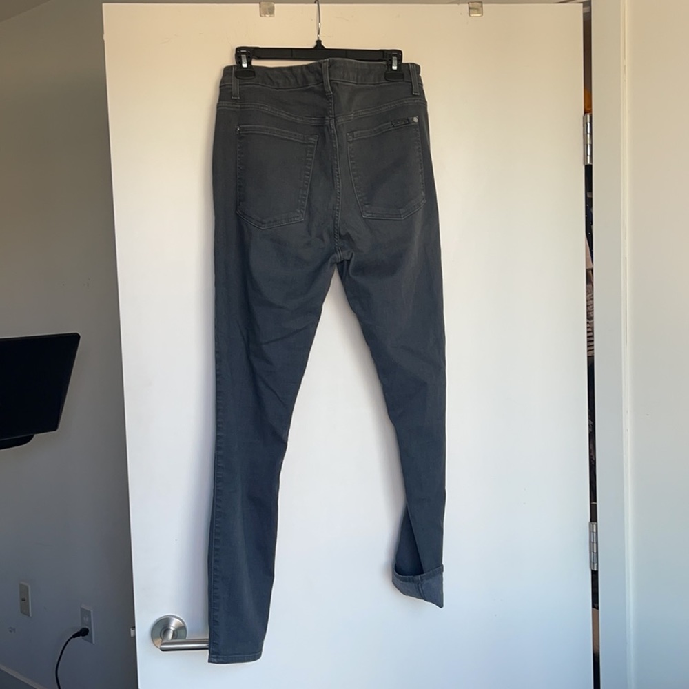 Gray - Picture 3 of 3